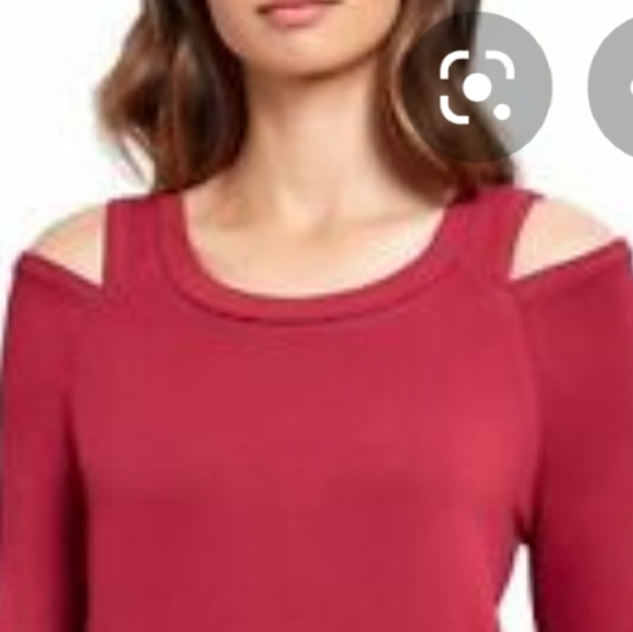 Kenneth Cole Long Seeves Cold Shoulder Top - Picture 2 of 4